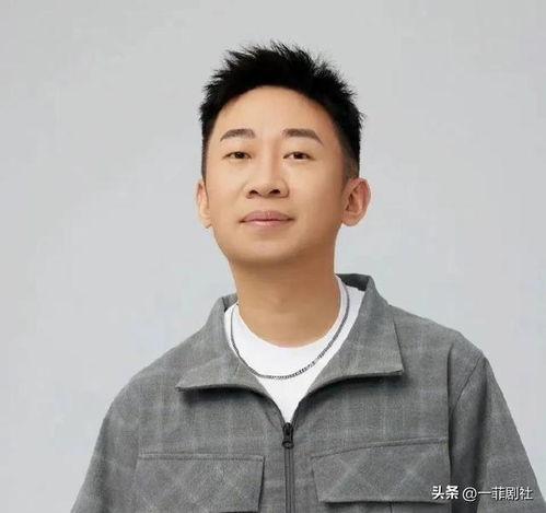 娱乐圈吃瓜男明星是谁啊,揭秘那些被热议的男星幕后故事